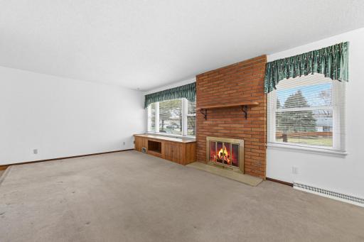2123 Fox Place, Saint Paul, MN 55120