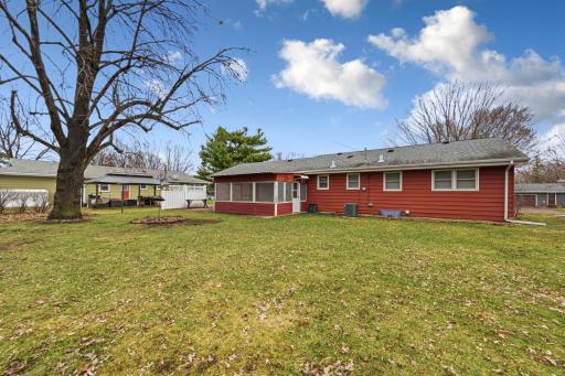 2123 Fox Place, Saint Paul, MN 55120