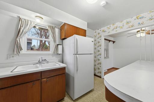 2123 Fox Place, Saint Paul, MN 55120