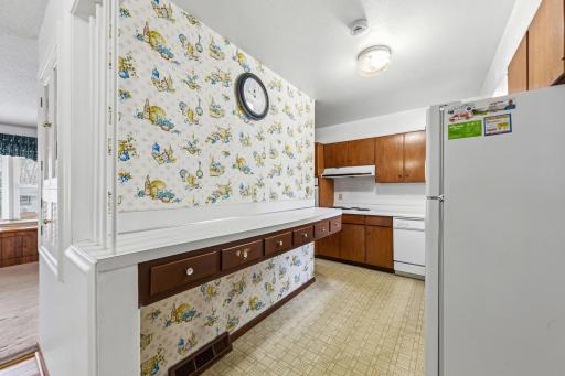 2123 Fox Place, Saint Paul, MN 55120