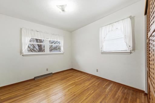 2123 Fox Place, Saint Paul, MN 55120