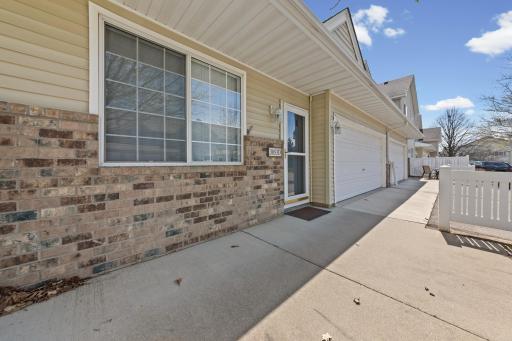 3053 Juniper Lane, D, Woodbury, MN 55125