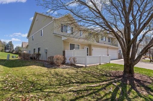 3053 Juniper Lane, D, Woodbury, MN 55125