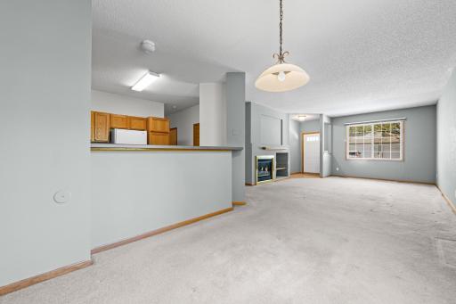 3053 Juniper Lane, D, Woodbury, MN 55125