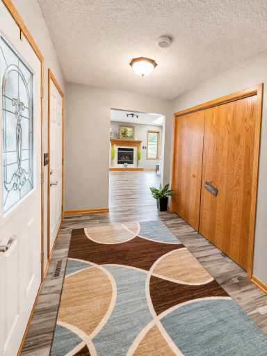 6221 Townsview Lane SE, Rochester, MN 55904