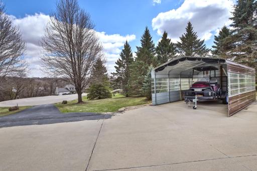 6221 Townsview Lane SE, Rochester, MN 55904
