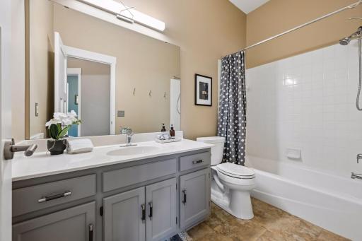 4161 Arbor Lane, Saint Paul, MN 55122