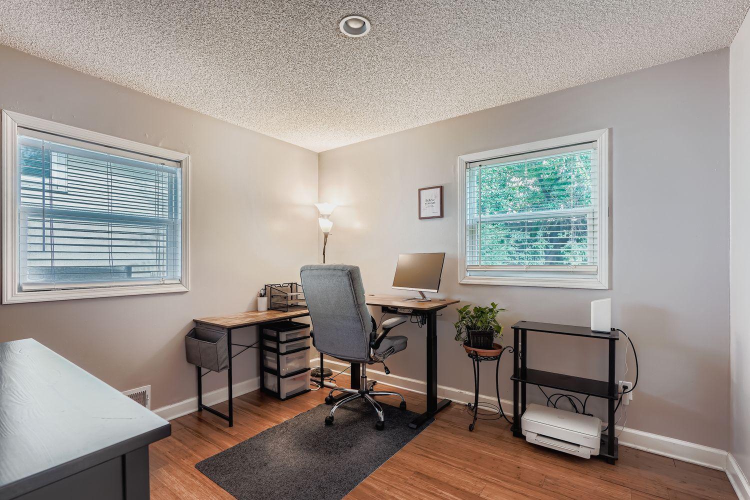 3142 Grimes Ave N - Web Quality - 008 - 14 Bedroom.jpg