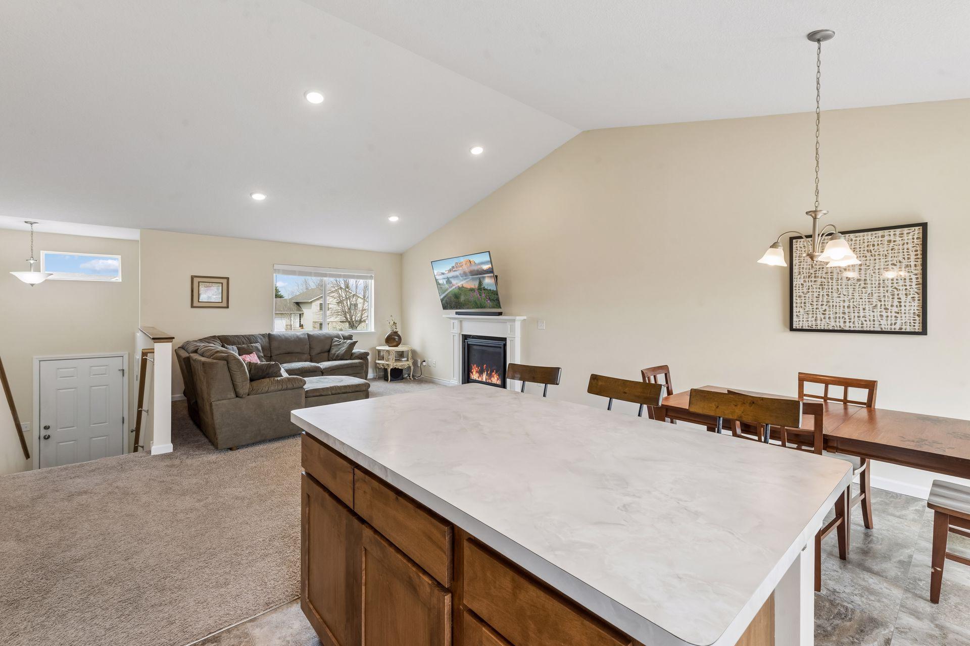 Airy Vaulted Ceiling