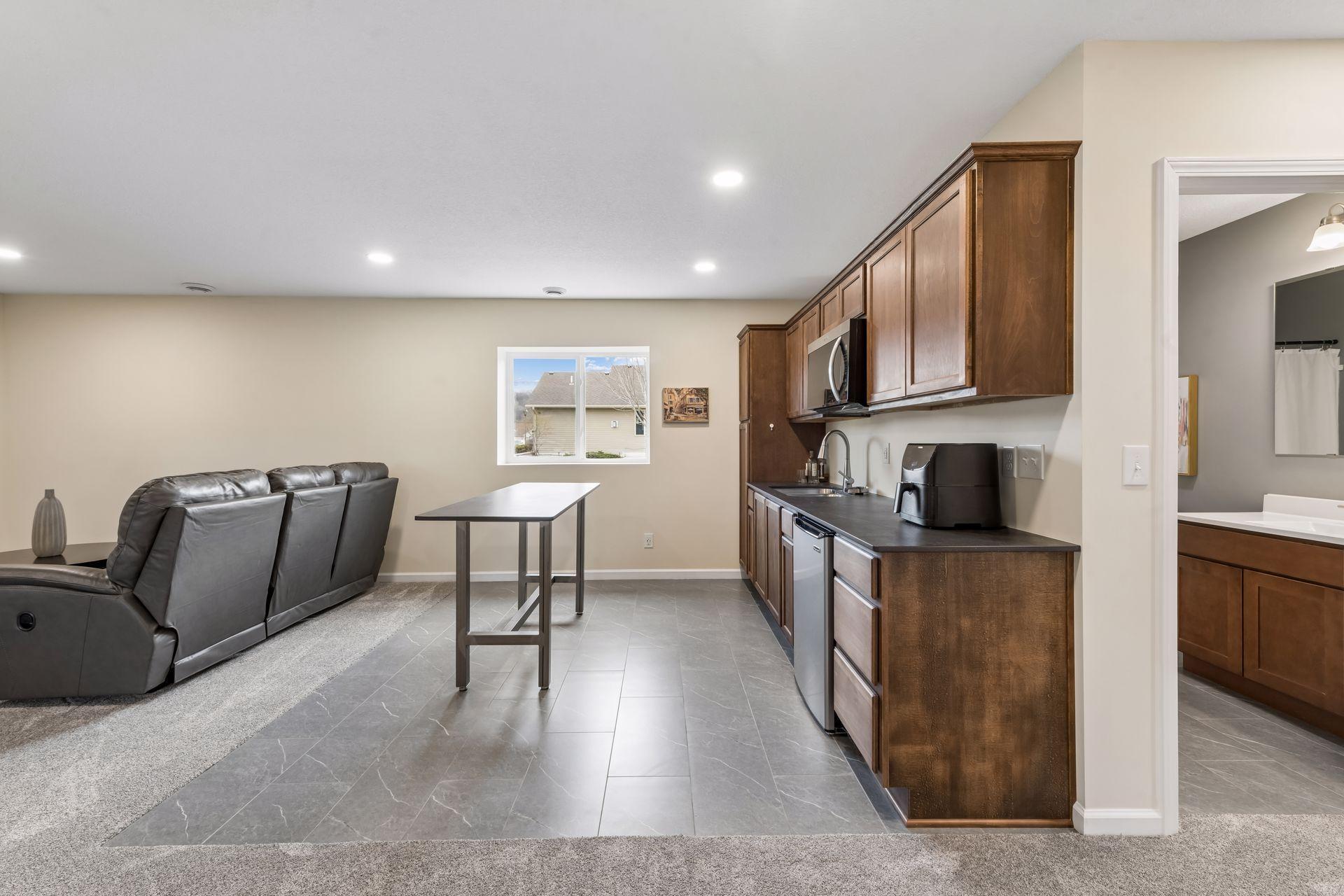 Quartz Counters and Matching Island