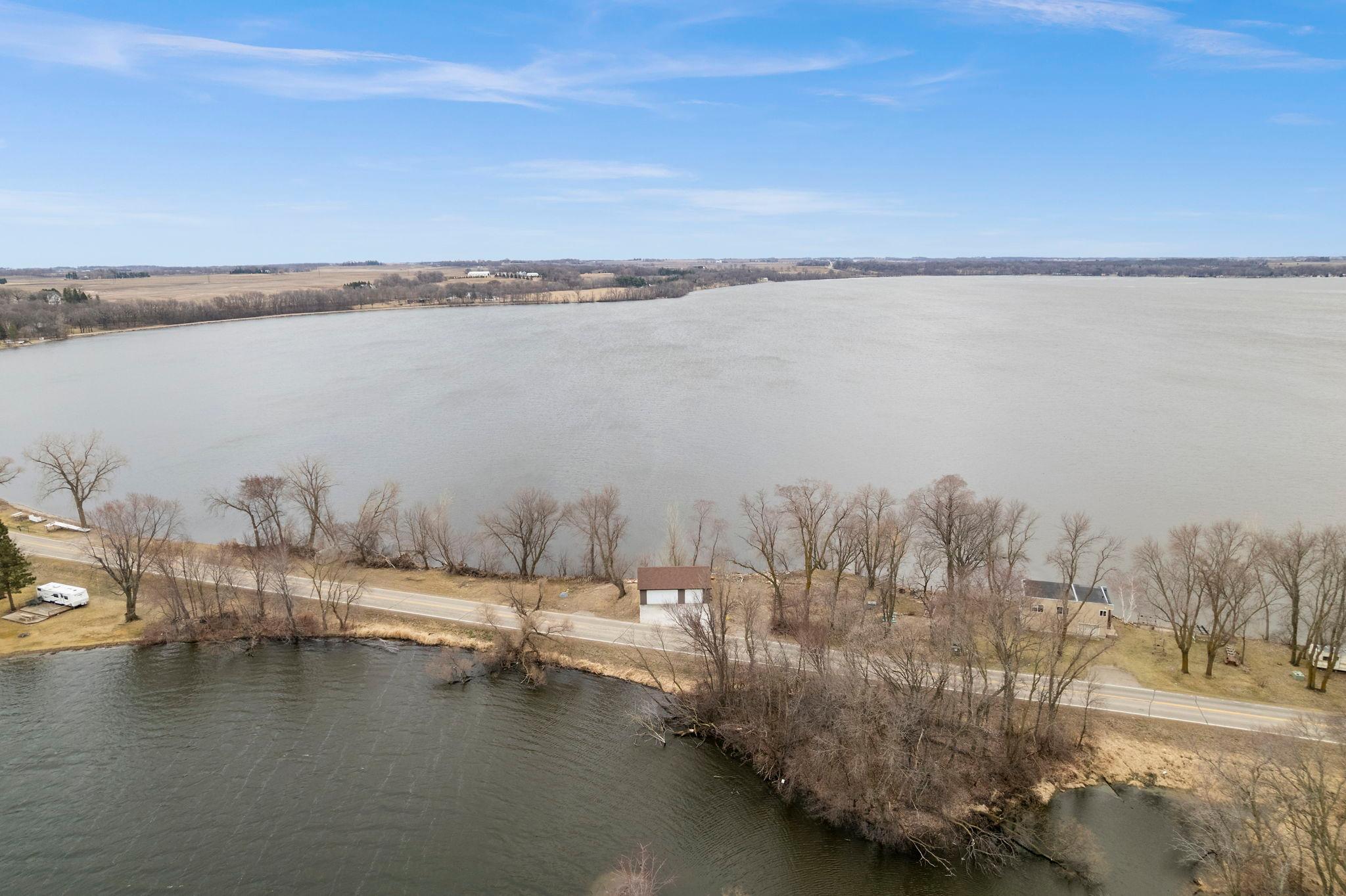 2-web-or-mls-3990 Cannon Lake Trl-93.jpg