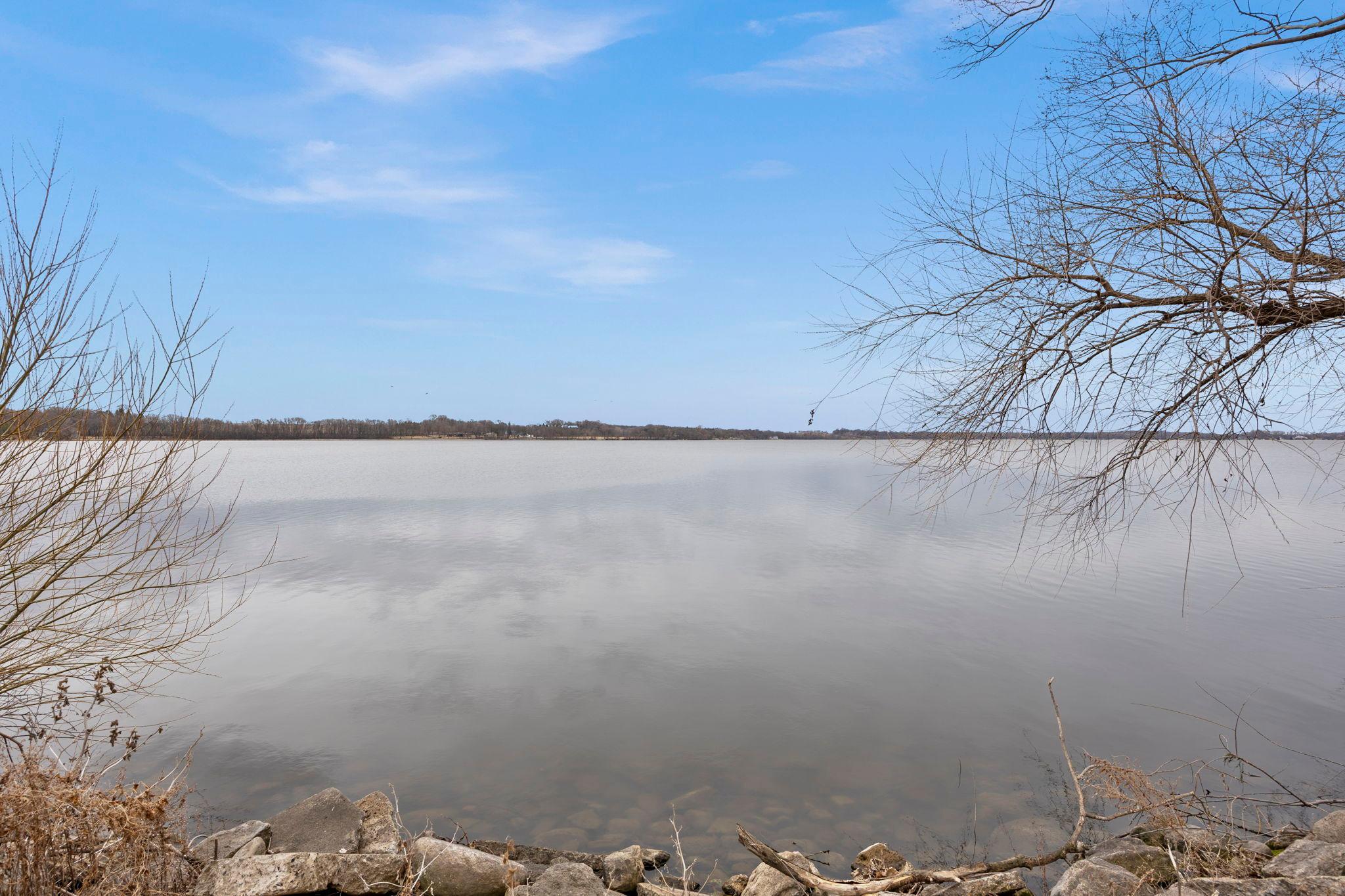 19-web-or-mls-3990 Cannon Lake Trl-49.jpg