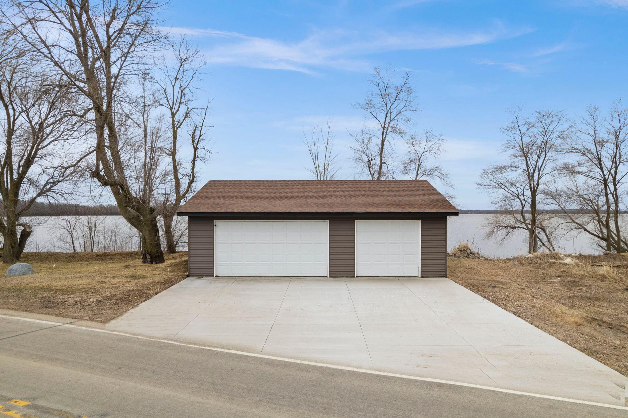9-web-or-mls-3990 Cannon Lake Trl-81.jpg