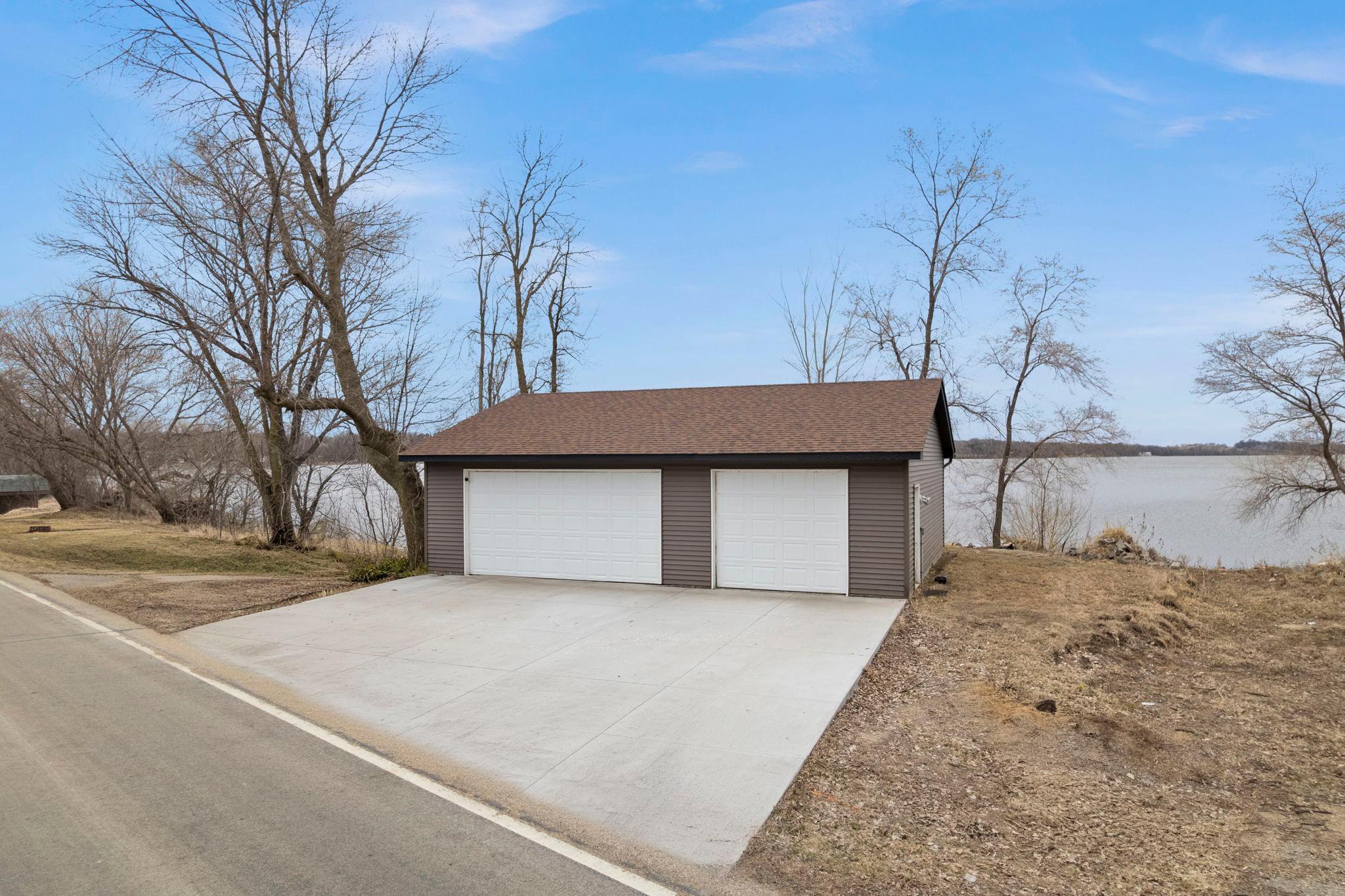 8-web-or-mls-3990 Cannon Lake Trl-78.jpg