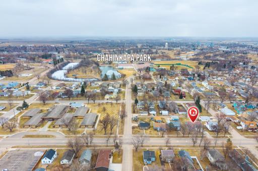 610 4th Street N, Wahpeton, ND 58075