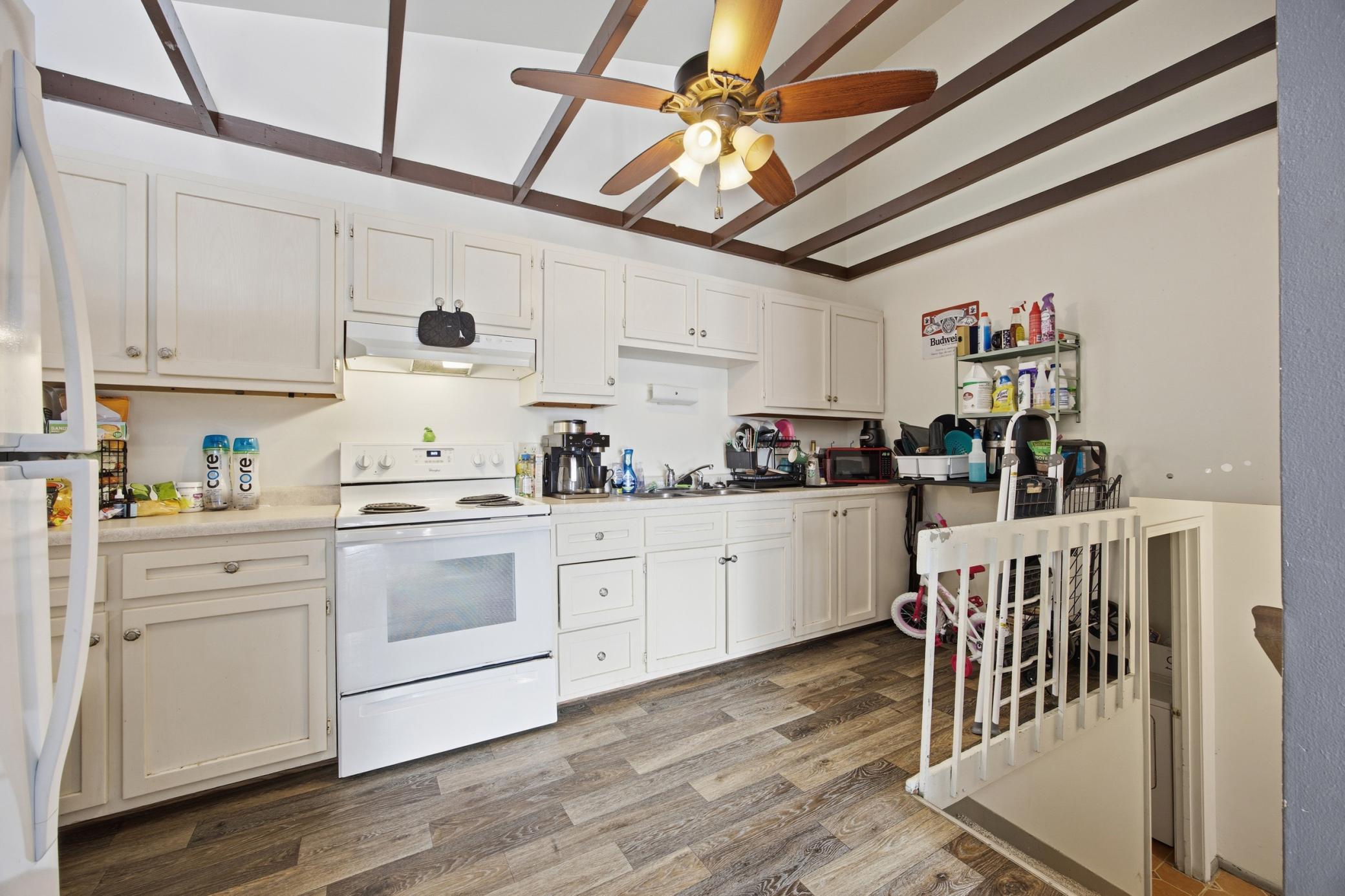 Unit 612 Kitchen