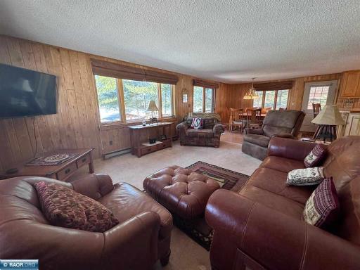 8519 Peterson Road, Cook, MN 55723