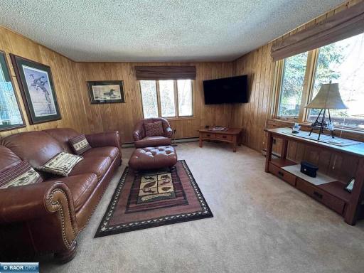 8519 Peterson Road, Cook, MN 55723