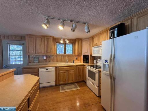 8519 Peterson Road, Cook, MN 55723