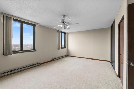 1181 Edgcumbe Road, 1712, Saint Paul, MN 55105