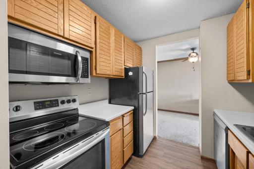1181 Edgcumbe Road, 1712, Saint Paul, MN 55105