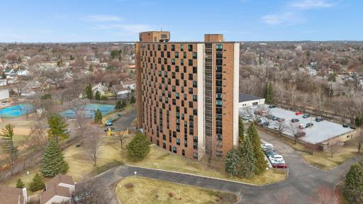 1181 Edgcumbe Road, 1712, Saint Paul, MN 55105