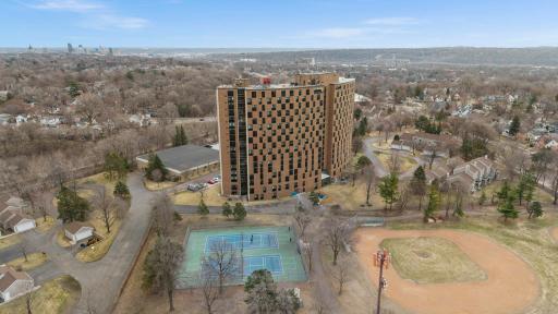 1181 Edgcumbe Road, 1712, Saint Paul, MN 55105