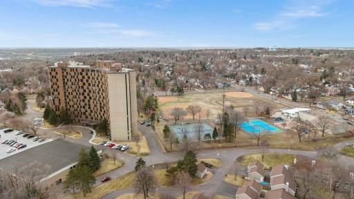 1181 Edgcumbe Road, 1712, Saint Paul, MN 55105
