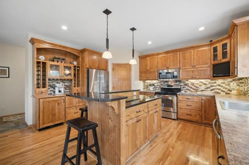 8410 151st Street, Savage, MN 55378