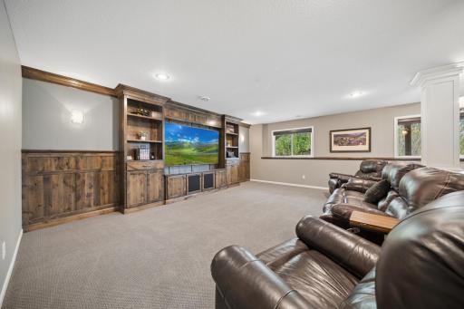 8410 151st Street, Savage, MN 55378