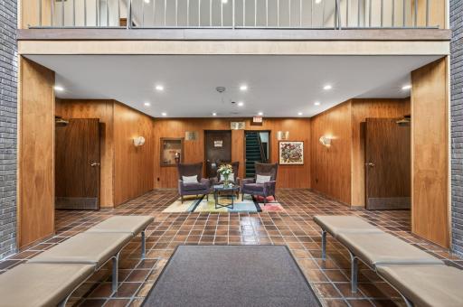 3412 Oak Ridge Road, 317, Hopkins, MN 55305