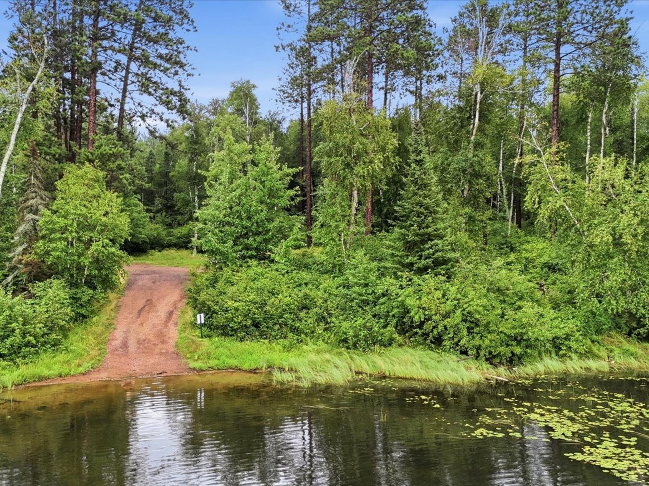 Public access to Joseph Lake