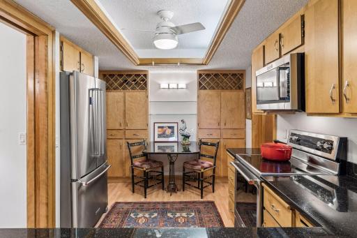 8430 Pennsylvania Road, 113, Bloomington, MN 55438