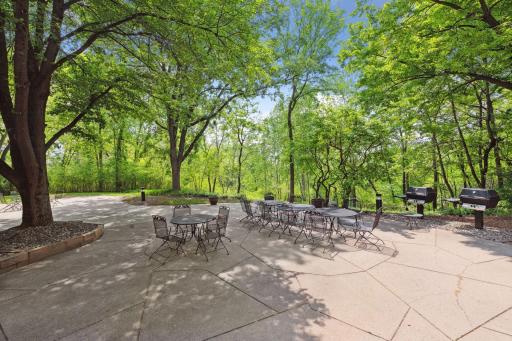 8430 Pennsylvania Road, 113, Bloomington, MN 55438