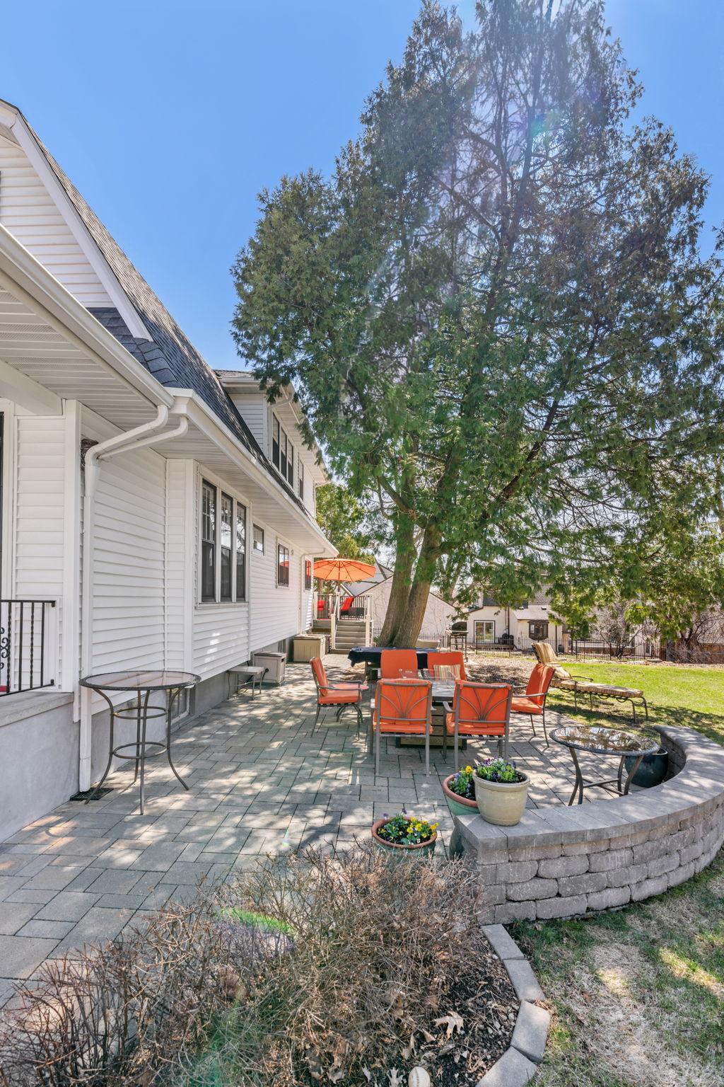 So much space for outdoor entertaining