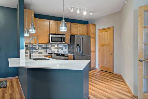 12501 Nicollet Avenue, 417, Burnsville, MN 55337