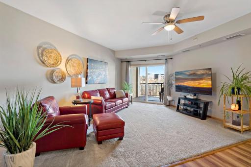 12501 Nicollet Avenue, 417, Burnsville, MN 55337