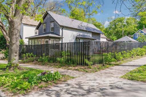 350 Maple Street, Saint Paul, MN 55106
