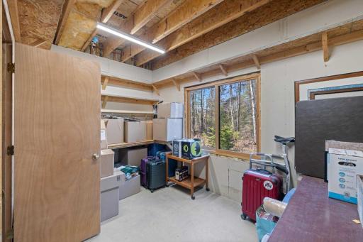 12957 W Ridge Rd house interior lower 22..jpg