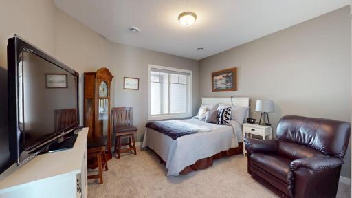 638 Shardlow Place NE, Byron, MN 55920
