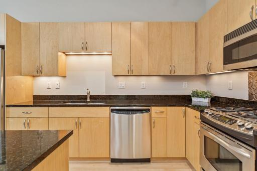 215 10th Avenue South - Spacecrafting - 0018.jpg