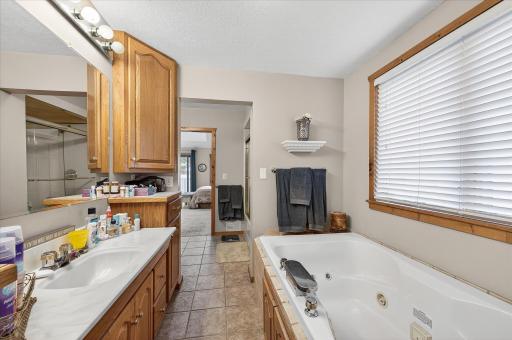 8580 215th Street N, Forest Lake, MN 55025