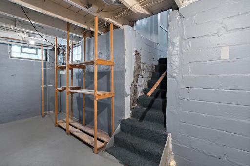 Lots of built in shelving.