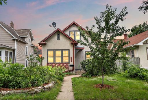 3944 17th Ave S is a 4 bedroom 2 bath Craftsman home located in the heart of the Bancroft neighborhood.