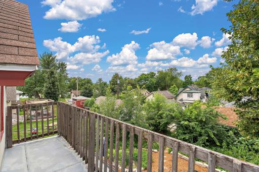 Small second story deck