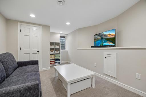 3800 Joppa Avenue S, Saint Louis Park, MN 55416