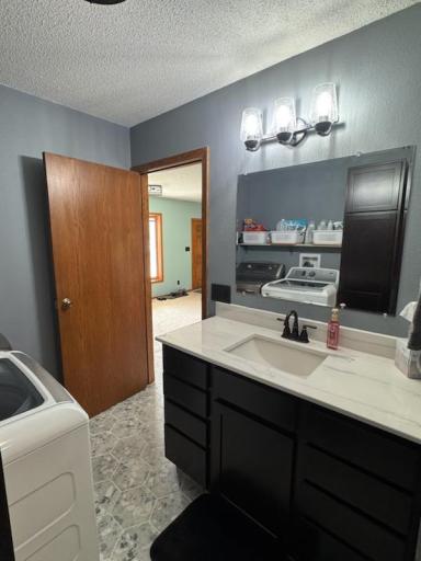 222 Washington Avenue, Hatton, ND 58240