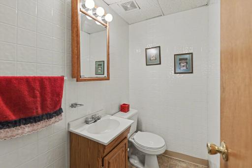 902 6th Avenue SE, Pipestone, MN 56164