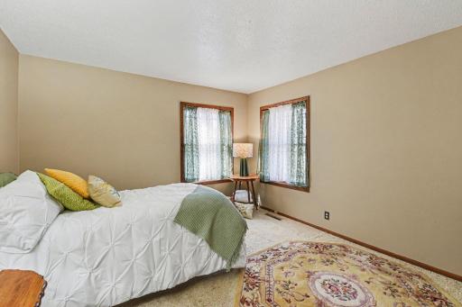 902 6th Avenue SE, Pipestone, MN 56164