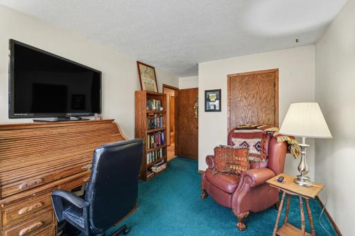 902 6th Avenue SE, Pipestone, MN 56164